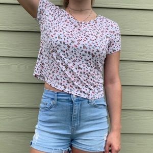 Pink and white floral tee